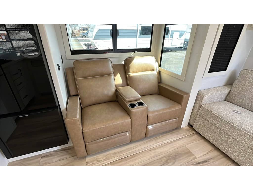 2026 Brinkley RV 2026 Brinkley RV Model I - thumbnail 14