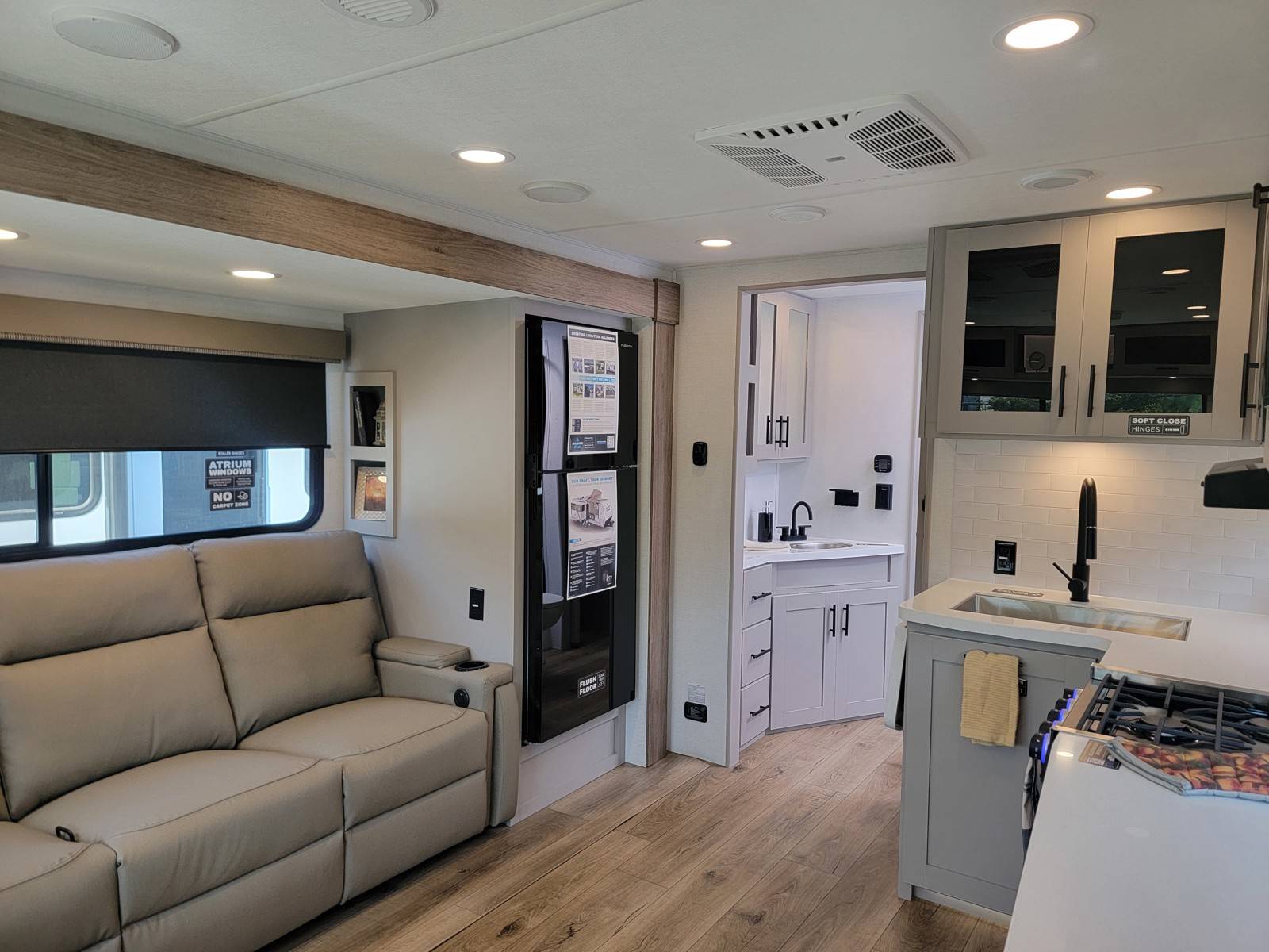 2026 Alliance RV 2026 Alliance RV Delta - thumbnail 12