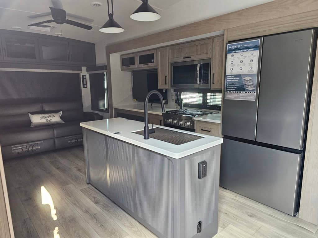 2026 Forest River 2026 Forest River Flagstaff Classic - thumbnail 16