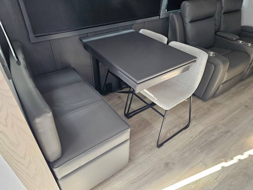 2026 Forest River 2026 Forest River Flagstaff Classic - thumbnail 17