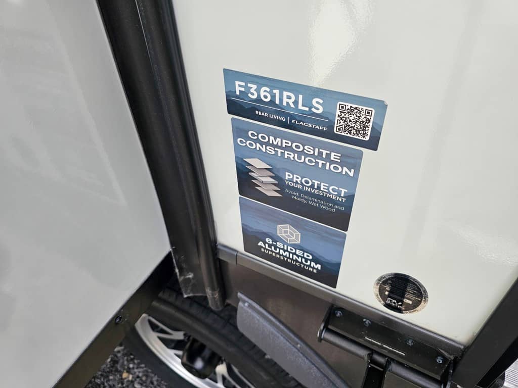 2026 Forest River 2026 Forest River Flagstaff Classic - thumbnail 39