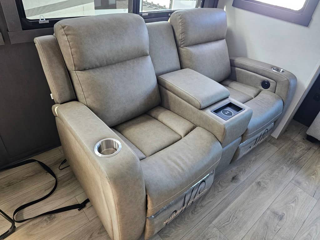 2026 Forest River 2026 Forest River Flagstaff Classic - thumbnail 19