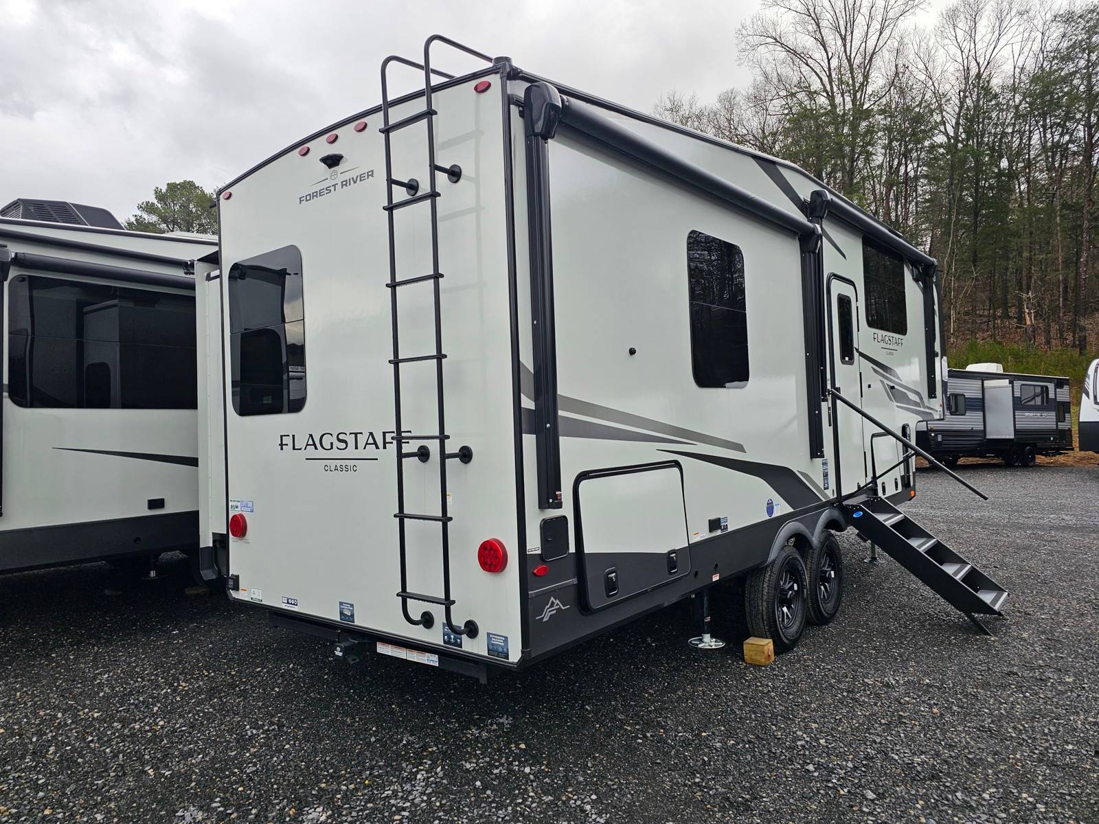 2026 Forest River 2026 Forest River Flagstaff Classic - thumbnail 7