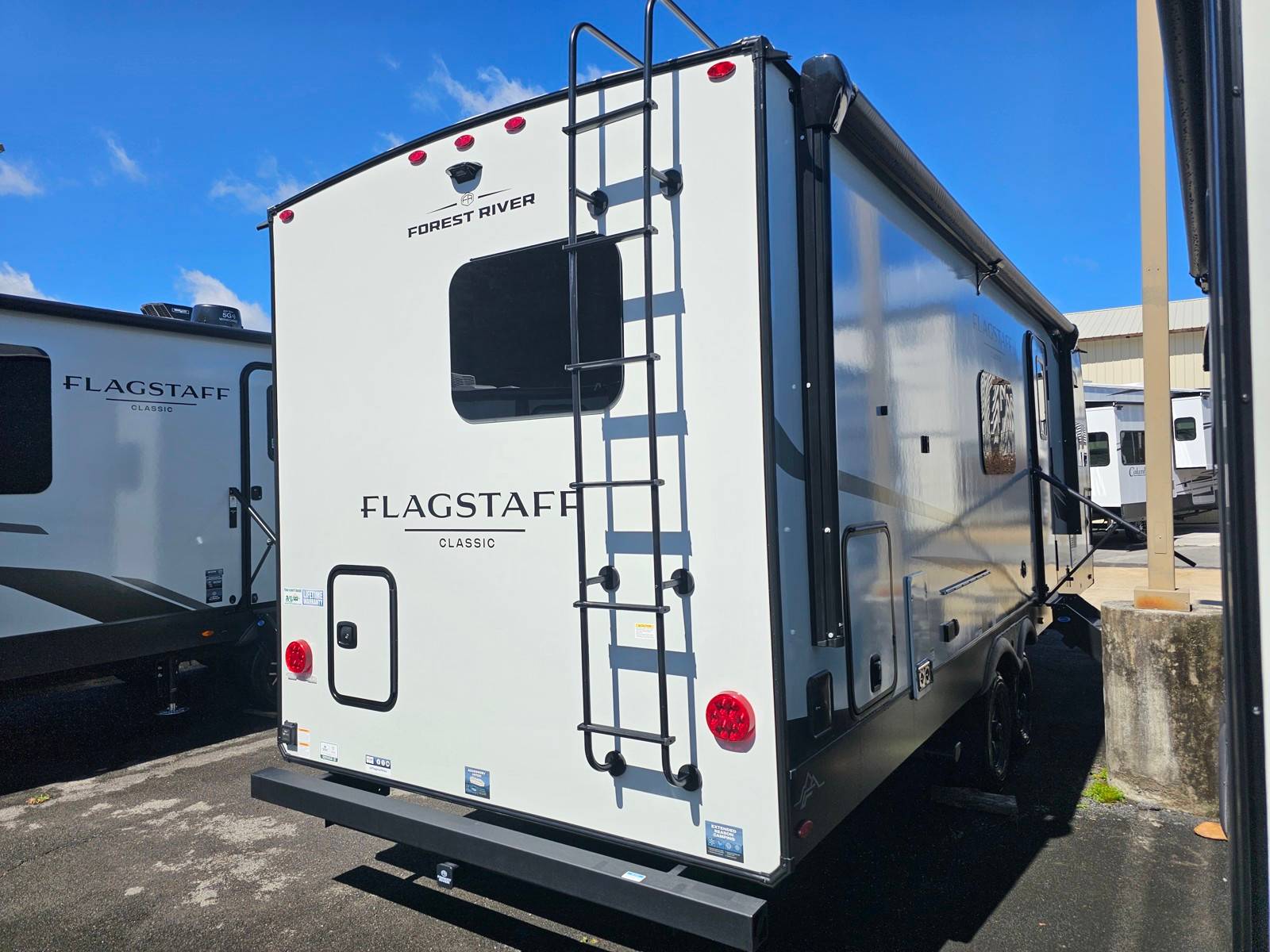 2026 Forest River 2026 Forest River Flagstaff Classic - thumbnail 7