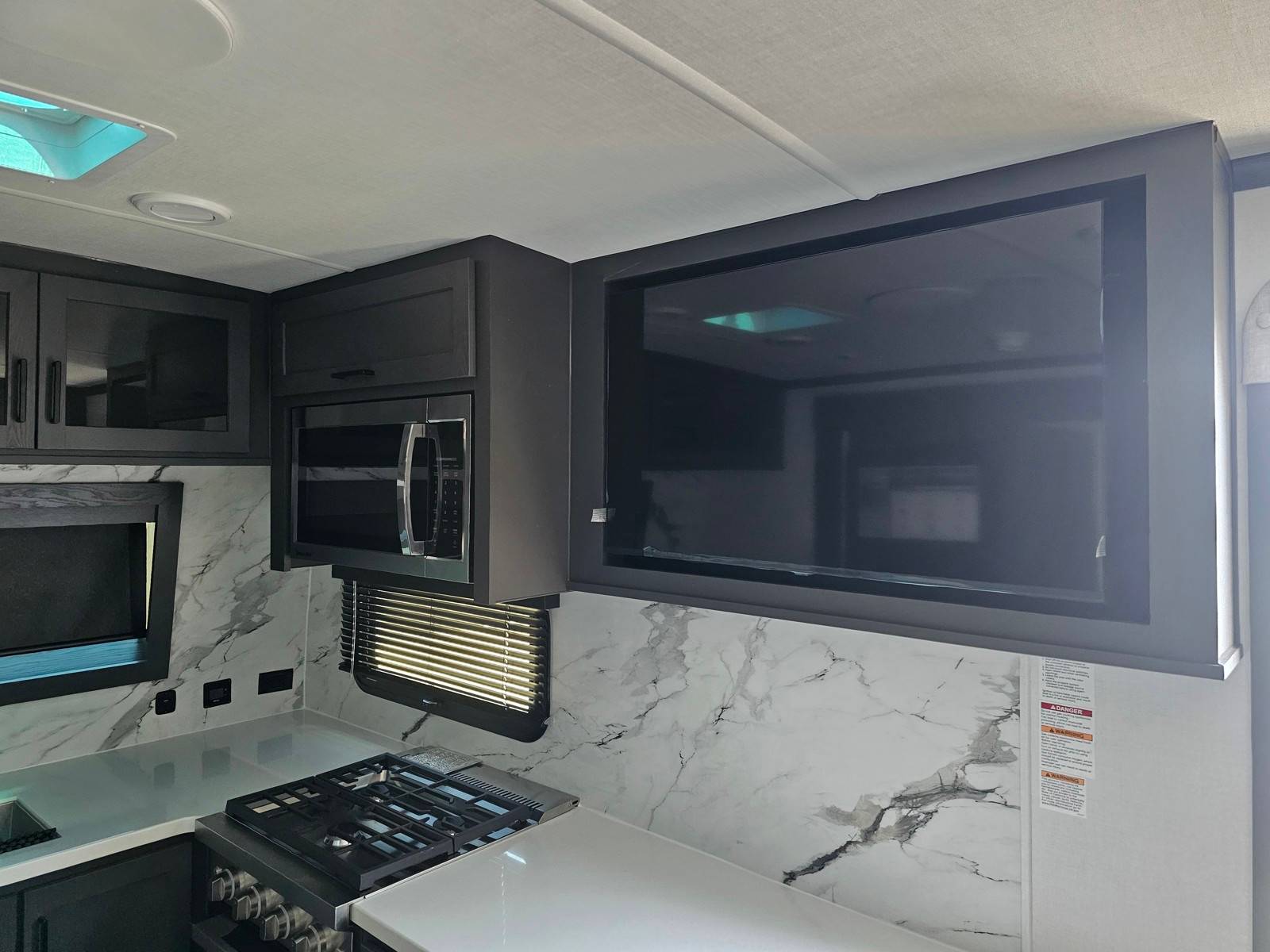 2026 Forest River 2026 Forest River Flagstaff Classic - thumbnail 16