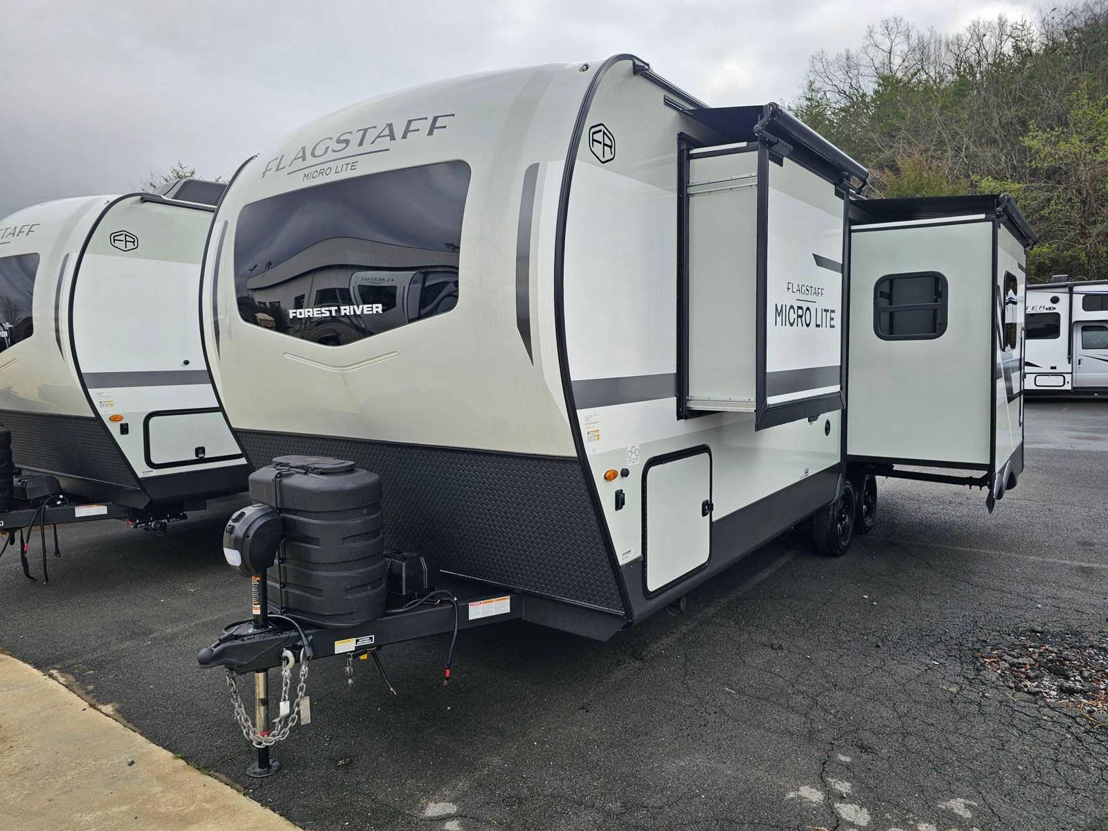 2026 Forest River 2026 Forest River Flagstaff Micro Lite - thumbnail 4