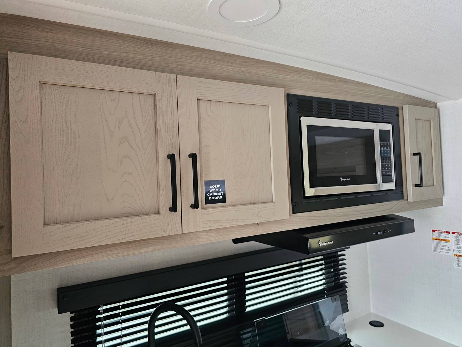 2026 Forest River 2026 Forest River Flagstaff Micro Lite - thumbnail 19