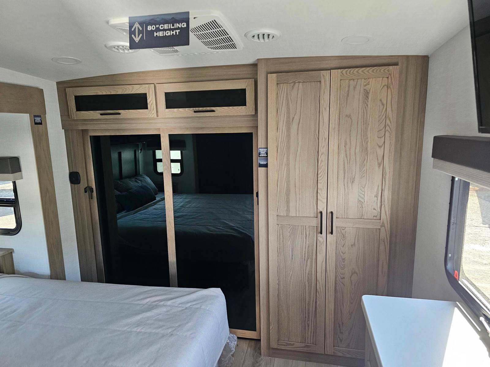 2026 Forest River 2026 Forest River Flagstaff Classic - thumbnail 36