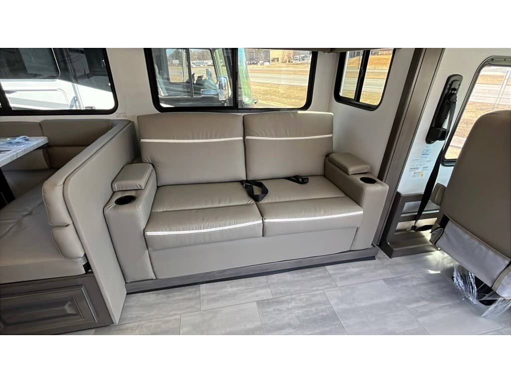 2026 Forest River 2026 Forest River Georgetown 3 Series GT3 - thumbnail 18