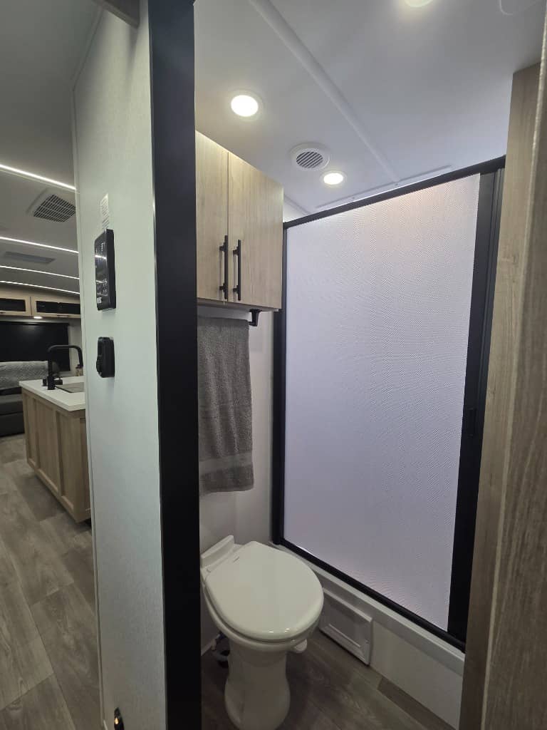 2026 Grand Design 2026 Grand Design Imagine - thumbnail 8