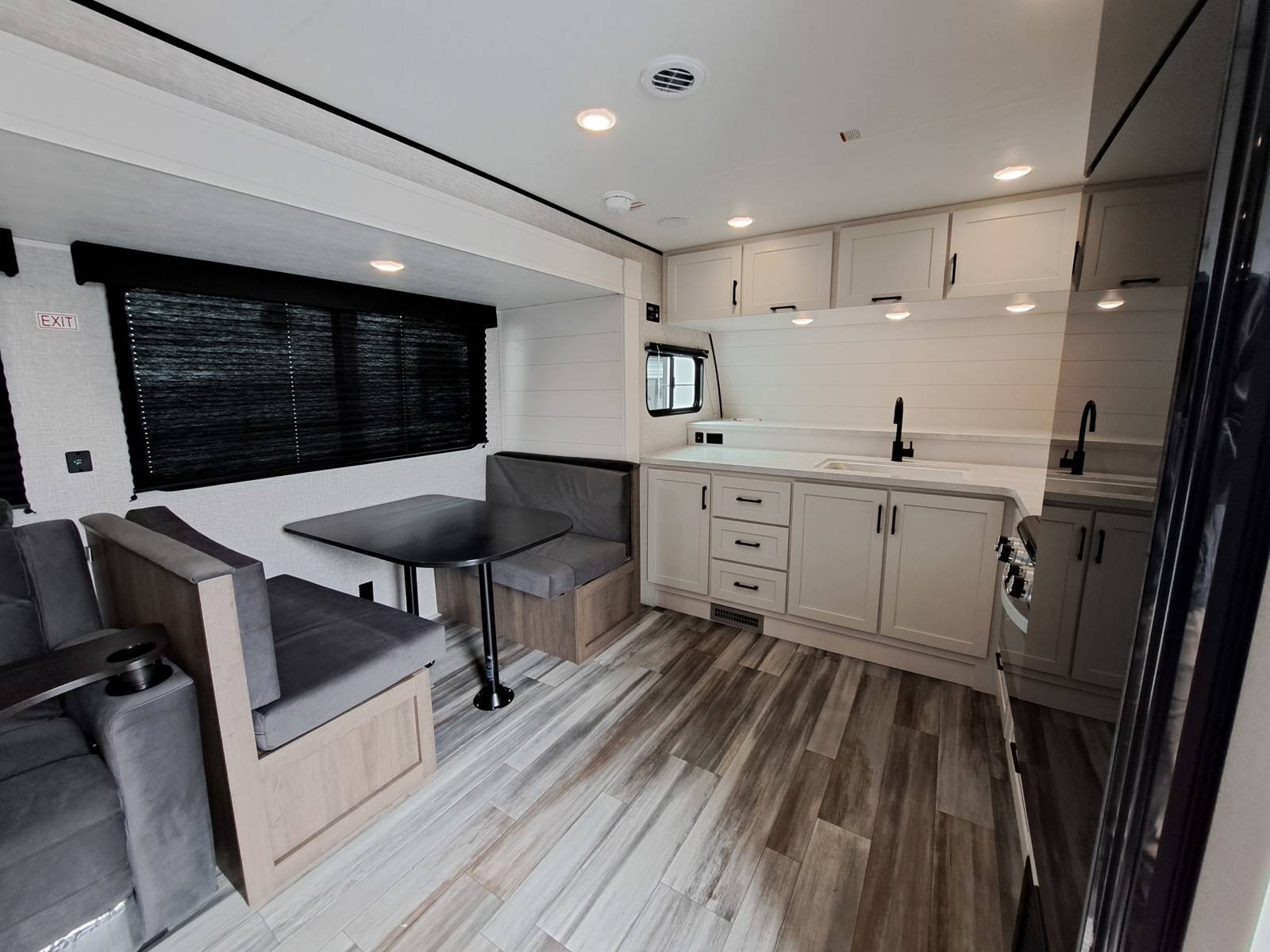 2025 Jayco 2025 Jayco Jay Flight SLX - thumbnail 7