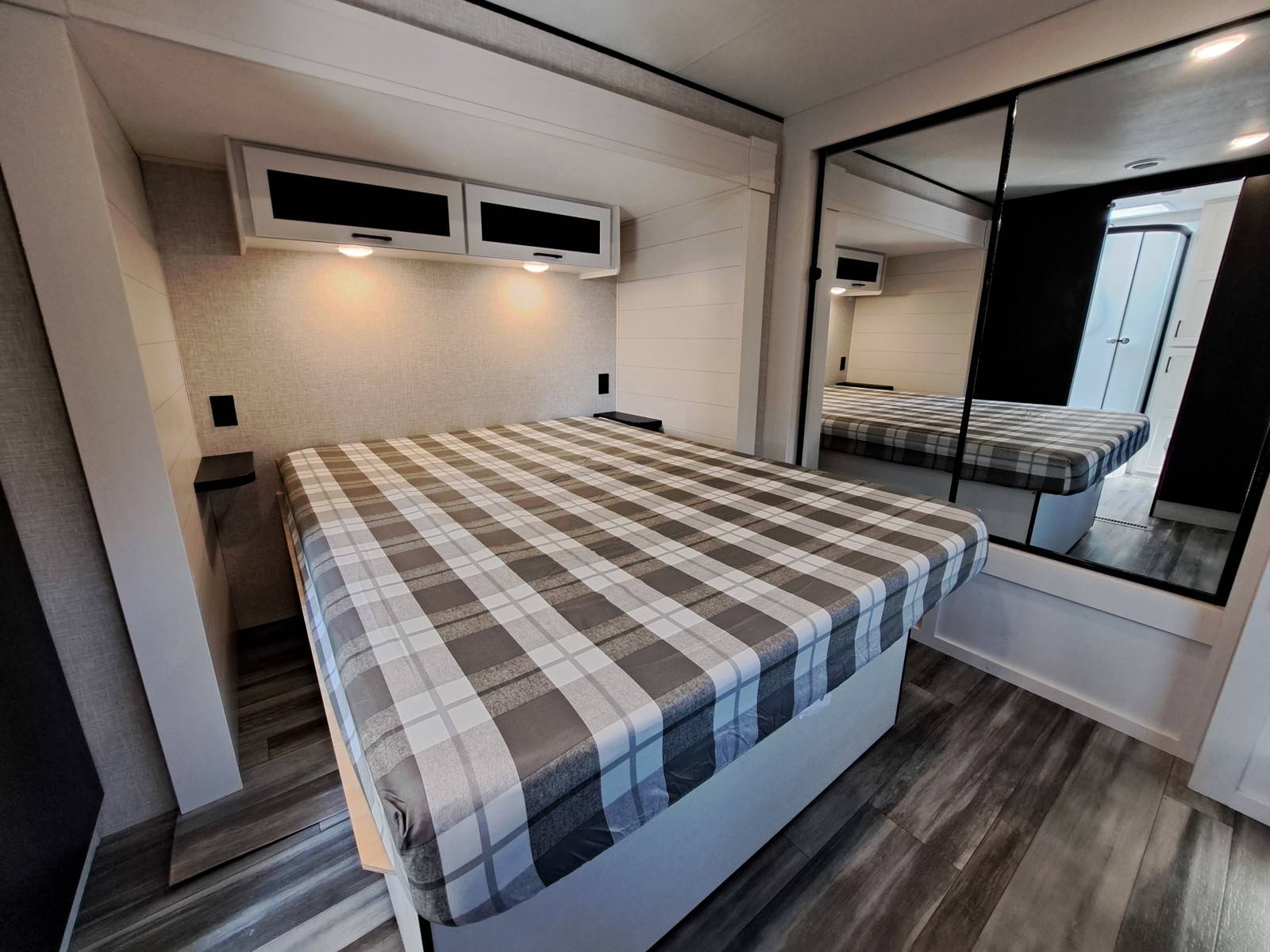 2025 Jayco 2025 Jayco Jay Flight SLX - thumbnail 12