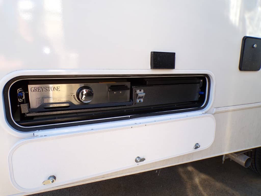 2026 Coachmen 2026 Coachmen Leprechaun - thumbnail 10