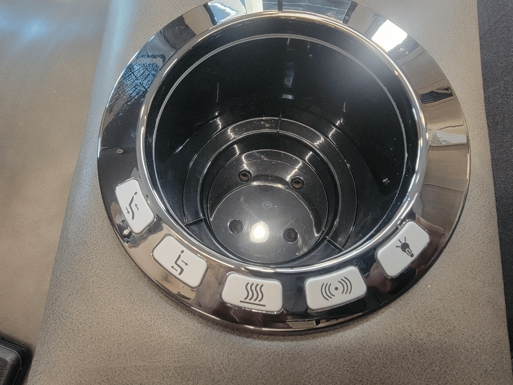 2026 Coachmen 2026 Coachmen Leprechaun - thumbnail 27