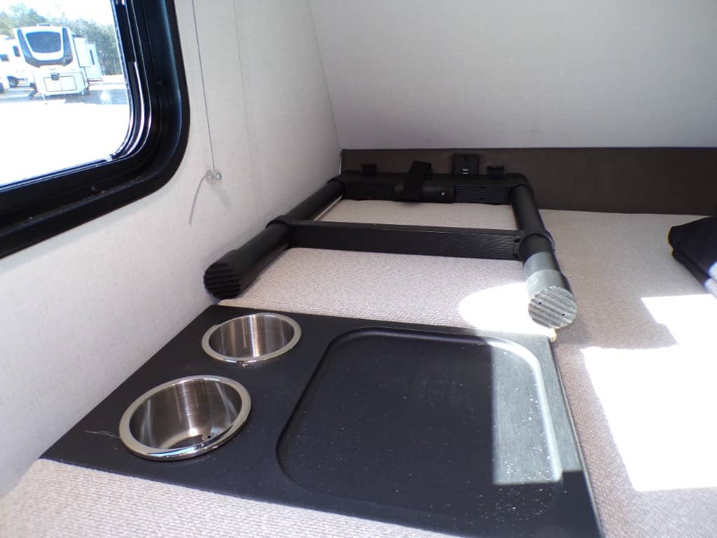 2026 Coachmen 2026 Coachmen Leprechaun - thumbnail 51