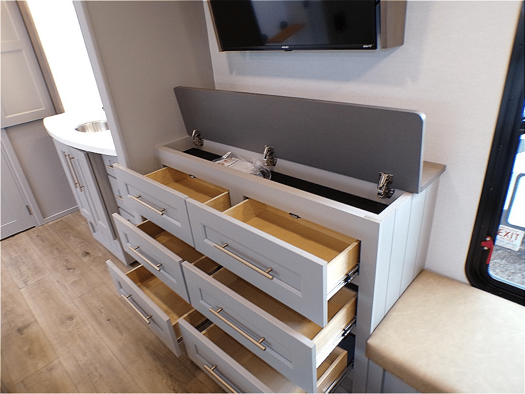 2026 Alliance RV 2026 Alliance RV Paradigm - thumbnail 56