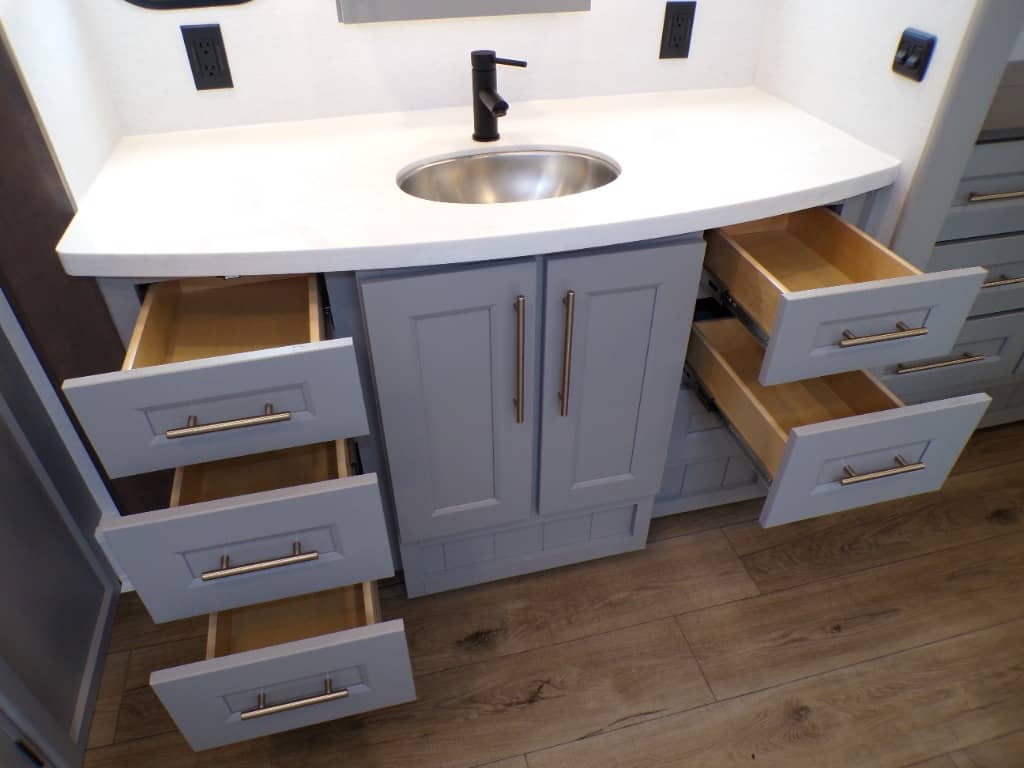 2026 Alliance RV 2026 Alliance RV Paradigm - thumbnail 60