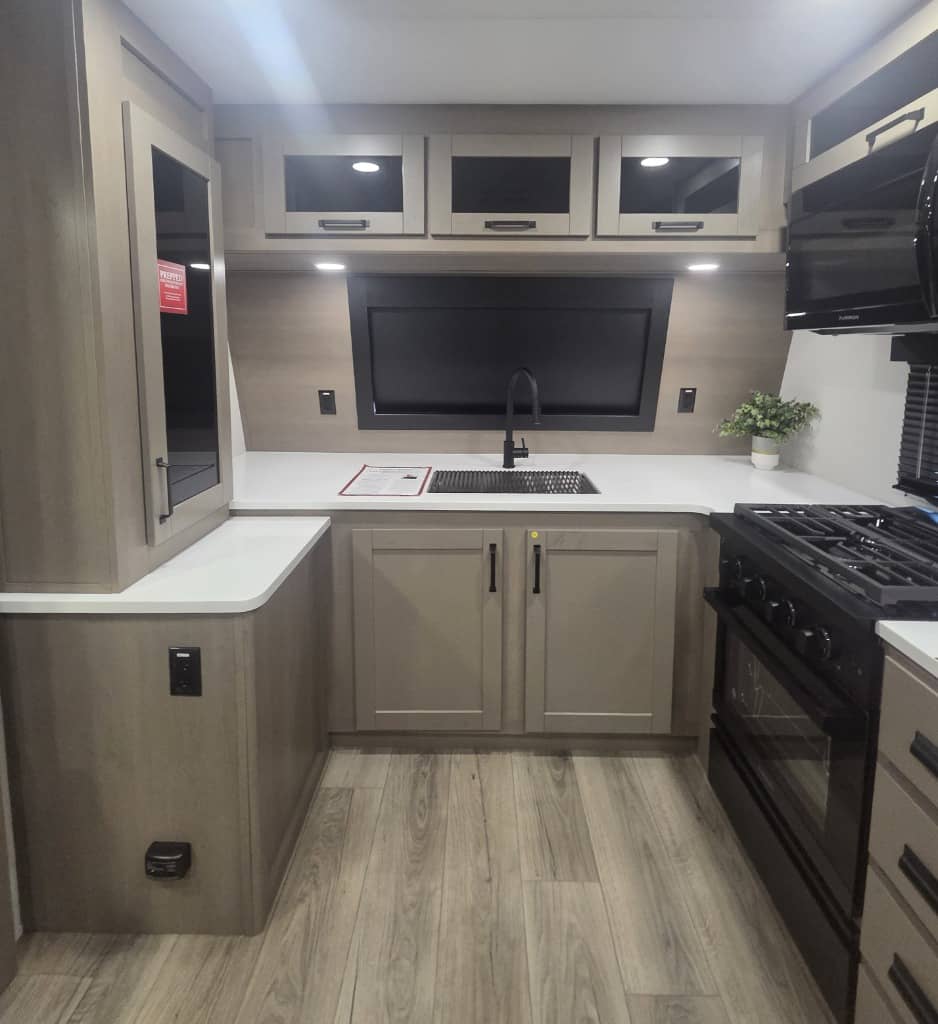 2026 Grand Design 2026 Grand Design Reflection - thumbnail 8