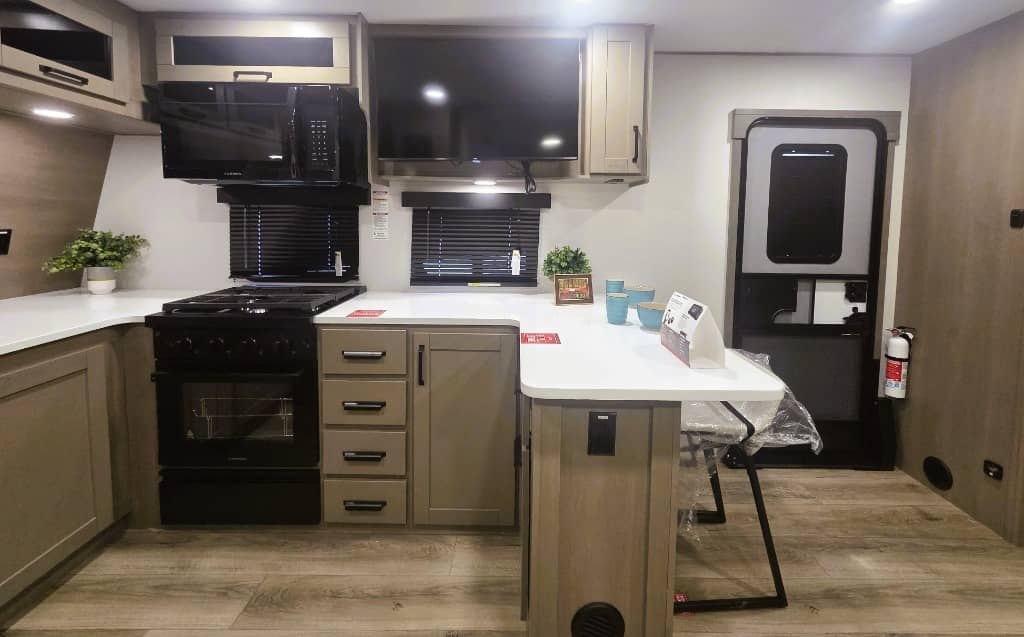 2026 Grand Design 2026 Grand Design Reflection - thumbnail 9