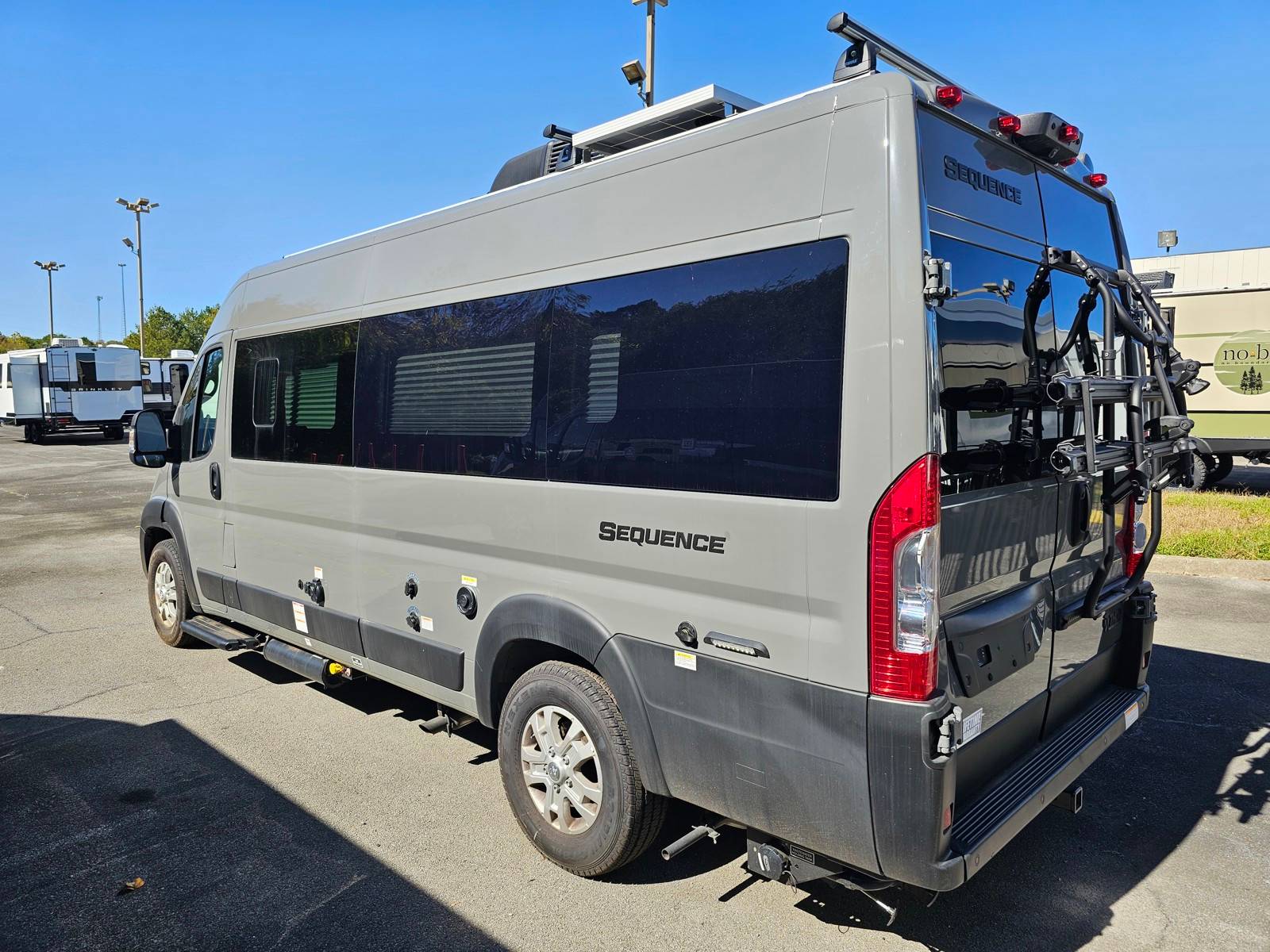 2025 Thor Motor Coach 2025 Thor Motor Coach Sequence - thumbnail 4