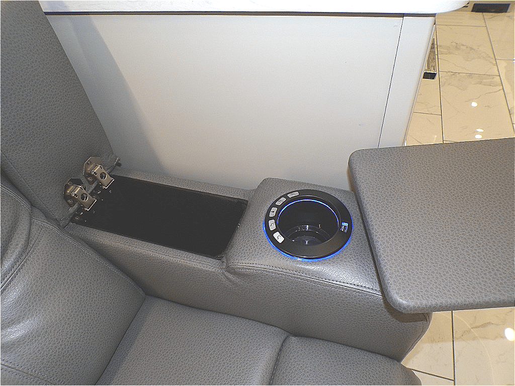 2025 2025 null AMERICAN DREAM - thumbnail 30