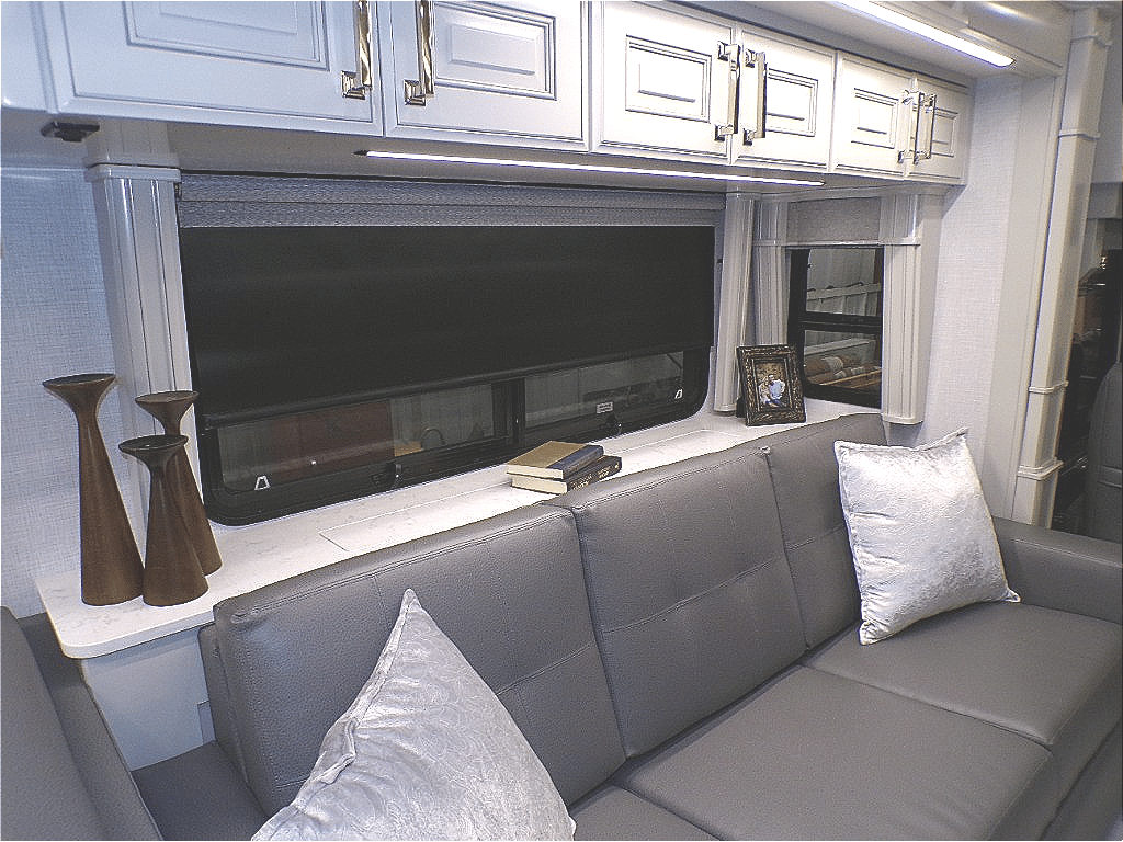 2025 2025 null AMERICAN DREAM - thumbnail 36