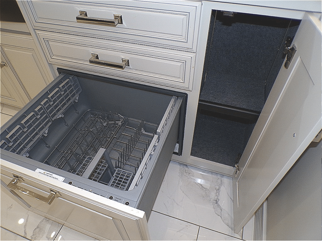 2025 2025 null AMERICAN DREAM - thumbnail 50