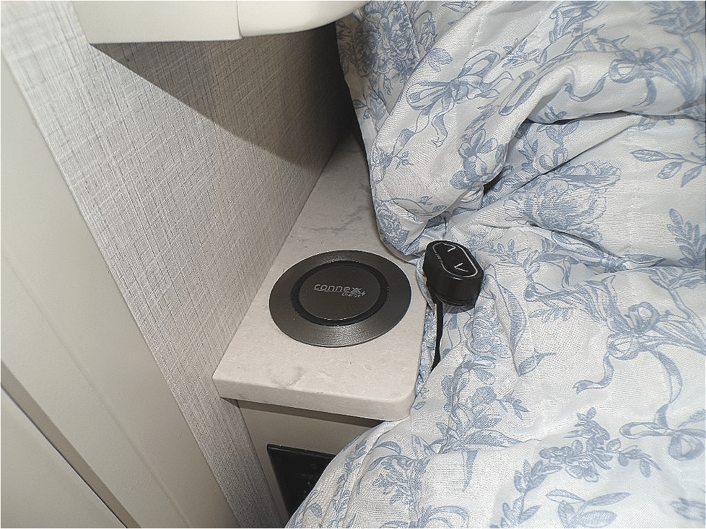 2025 2025 null AMERICAN DREAM - thumbnail 67