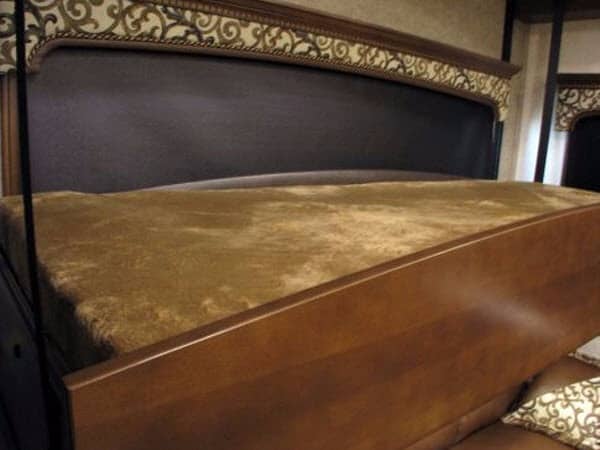 2017 Jayco 2017 Jayco Pinnacle - thumbnail 18