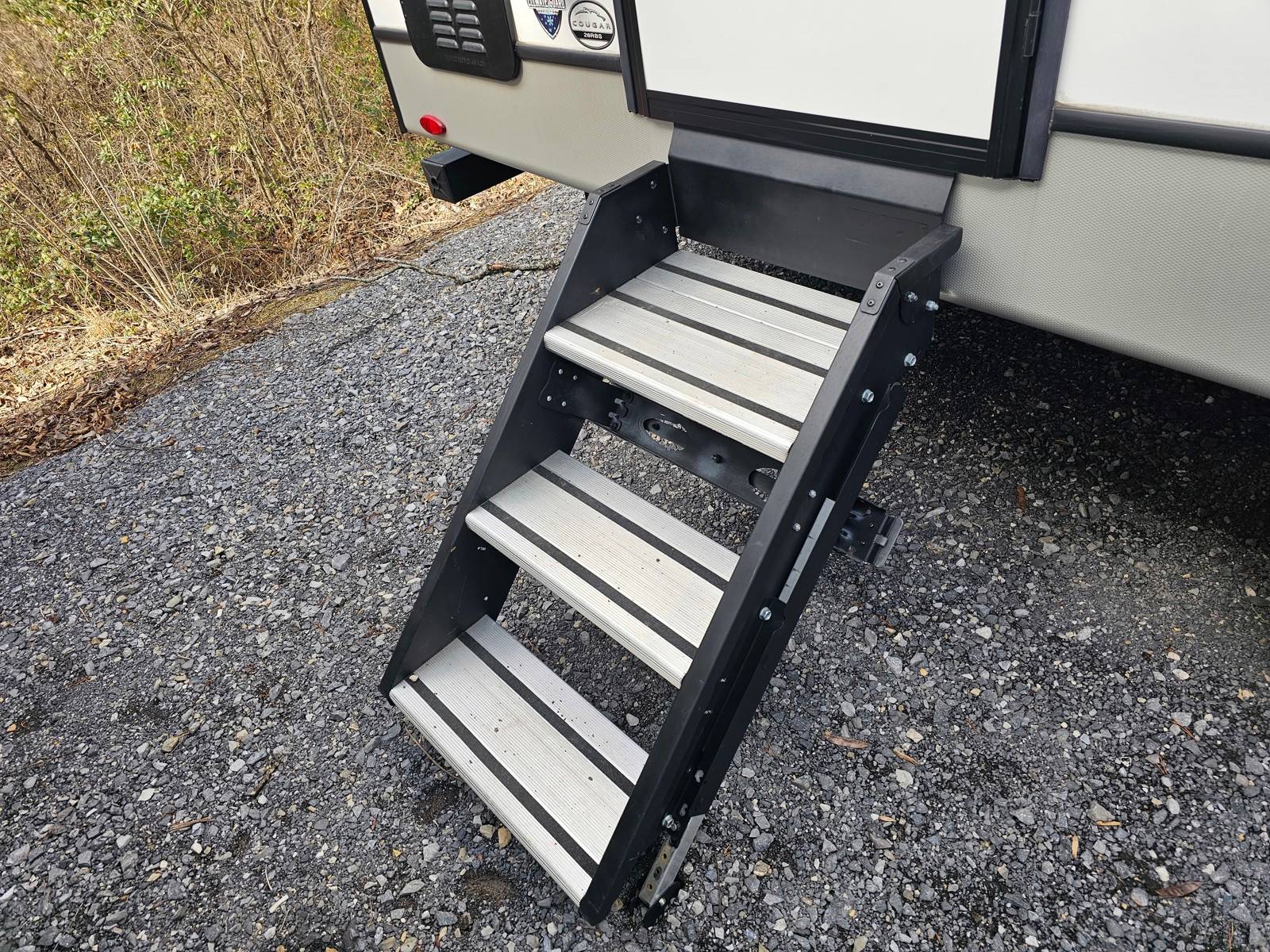 2024 Keystone RV 2024 Keystone RV Keystone Cougar - thumbnail 10