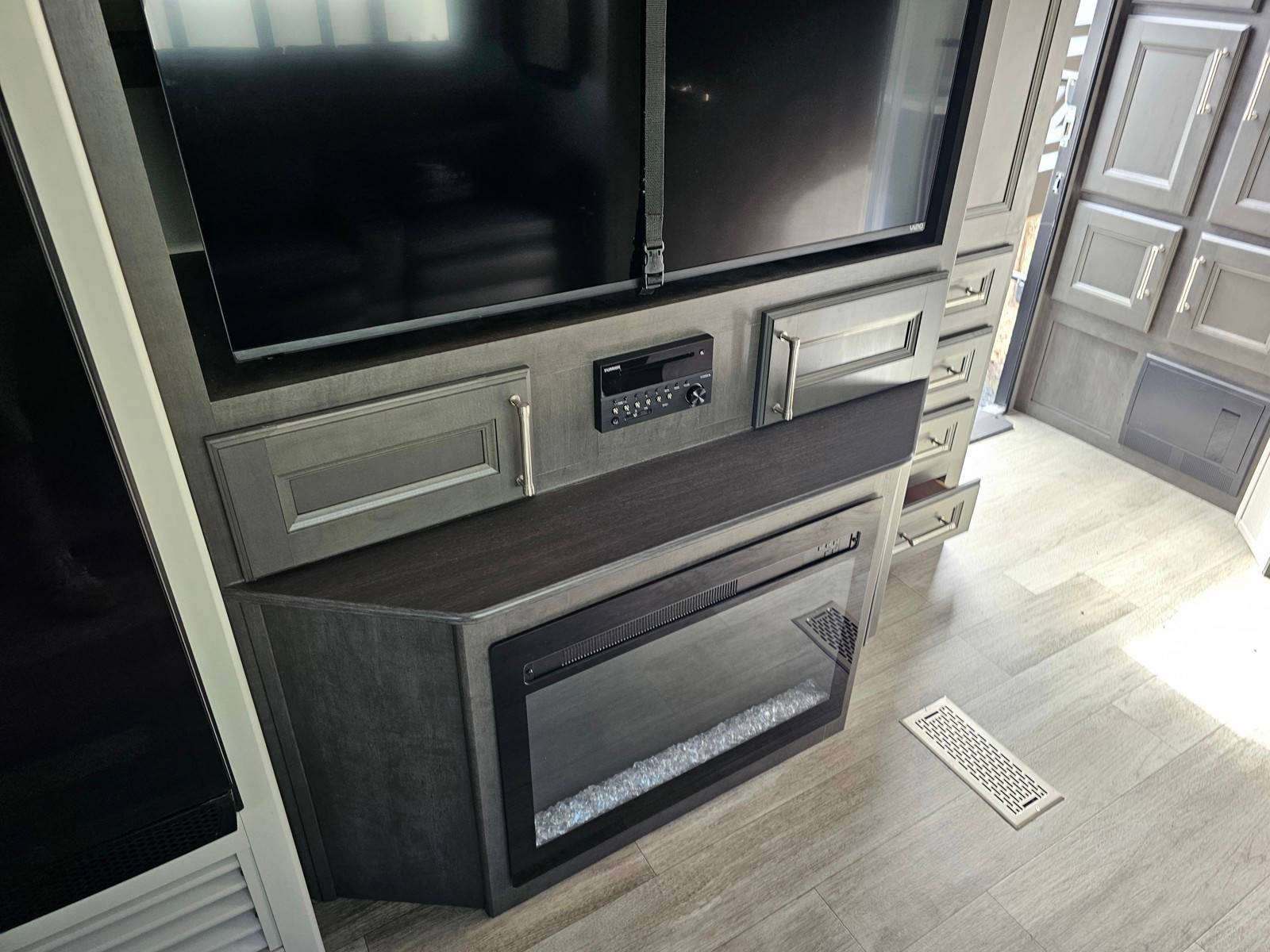 2024 Keystone RV 2024 Keystone RV Keystone Cougar - thumbnail 15