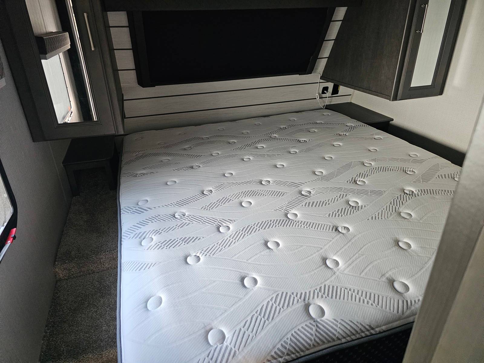 2024 Keystone RV 2024 Keystone RV Keystone Cougar - thumbnail 26