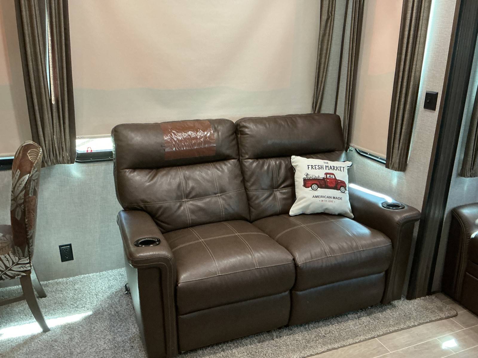 2020 Keystone RV 2020 Keystone RV Alpine - thumbnail 23