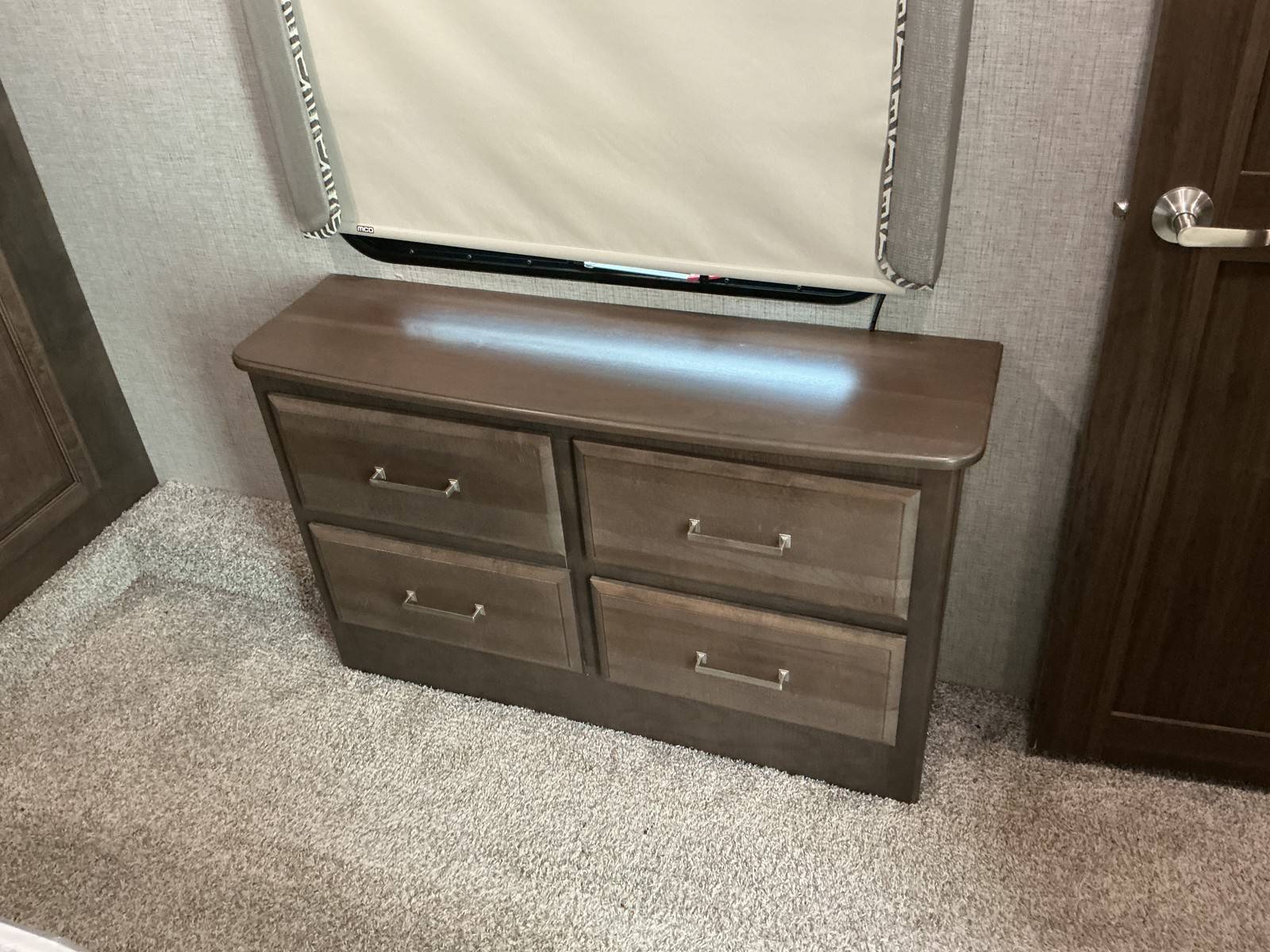 2020 Keystone RV 2020 Keystone RV Alpine - thumbnail 34