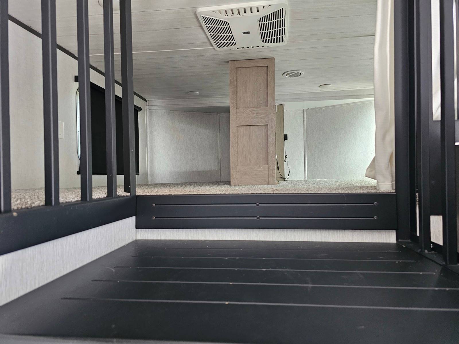 2023 Forest River 2023 Forest River Salem Grand Villa - thumbnail 28