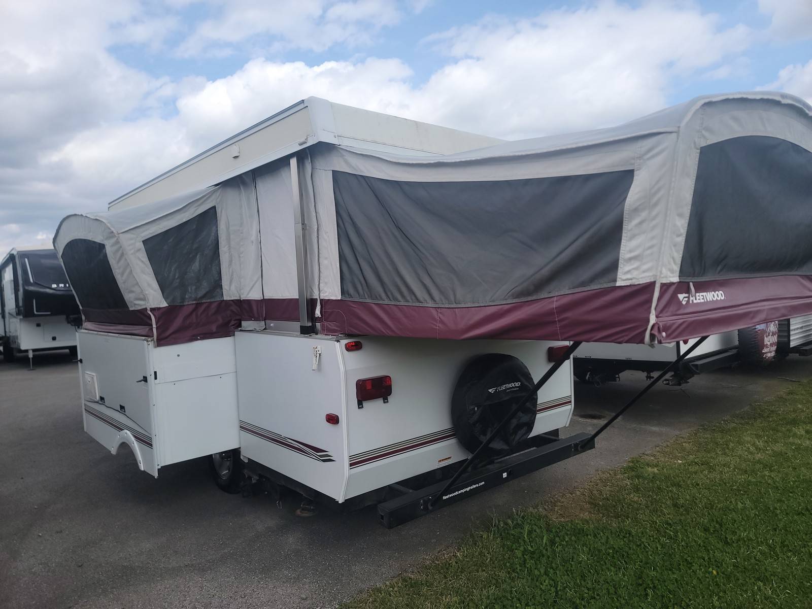 2008 Fleetwood 2008 Fleetwood Highlander - thumbnail 4