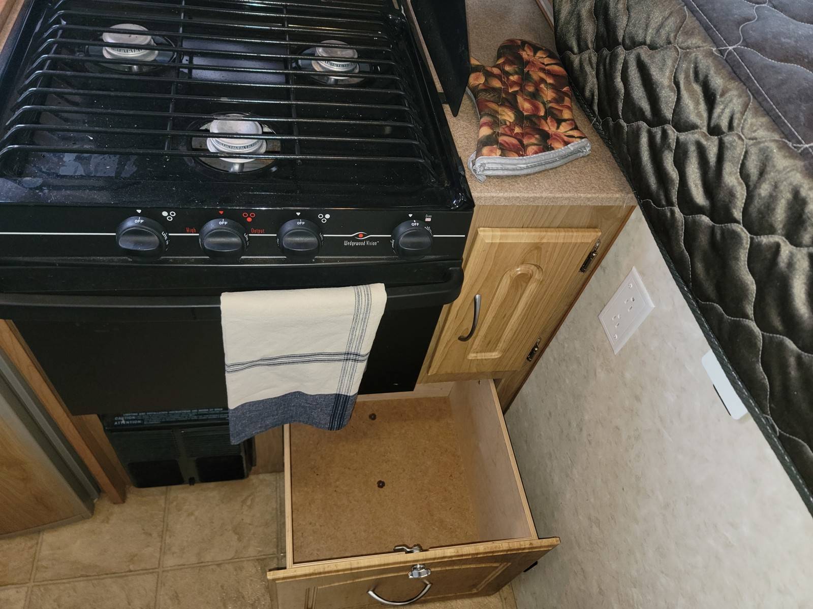 2008 Fleetwood 2008 Fleetwood Highlander - thumbnail 22