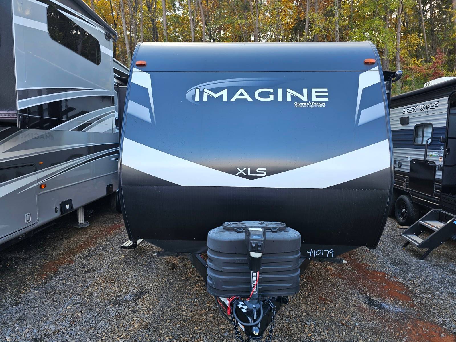 2025 Grand Design 2025 Grand Design Imagine - thumbnail 3