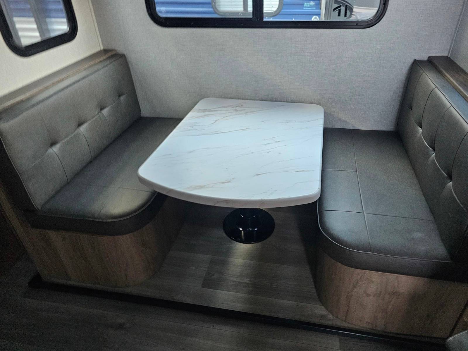 2025 Grand Design 2025 Grand Design Imagine - thumbnail 10