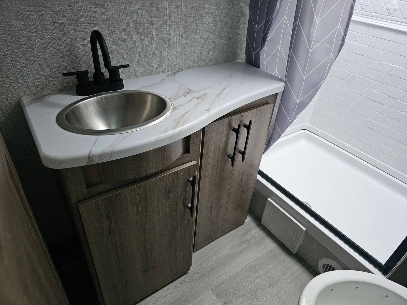 2025 Grand Design 2025 Grand Design Imagine - thumbnail 20