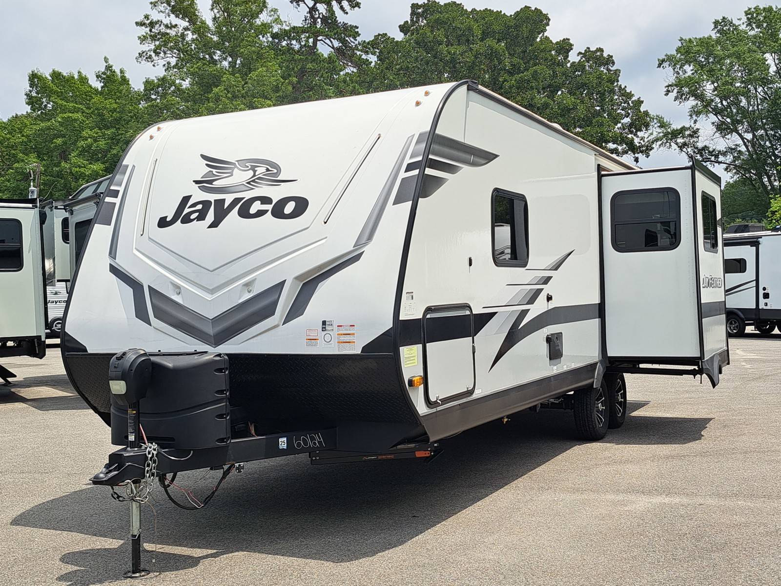 2023 Jayco 2023 Jayco Jay Feather - thumbnail 3