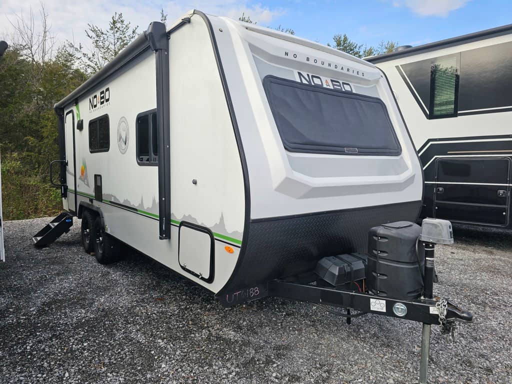 2022 Forest River 2022 Forest River No Boundaries - thumbnail 1