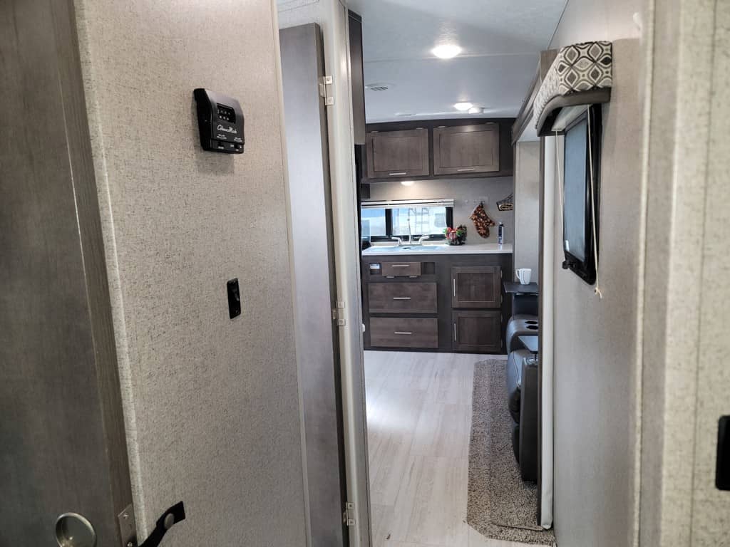 2019 Flagstaff 2019 Flagstaff Micro Lite - thumbnail 11