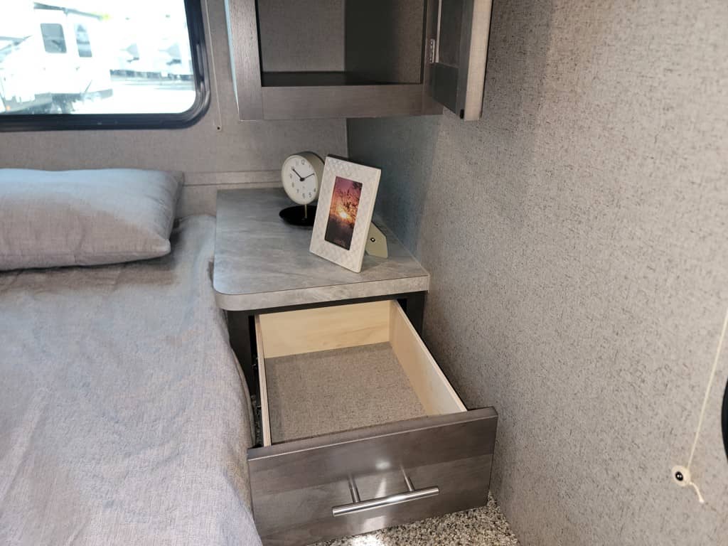 2019 Flagstaff 2019 Flagstaff Micro Lite - thumbnail 35