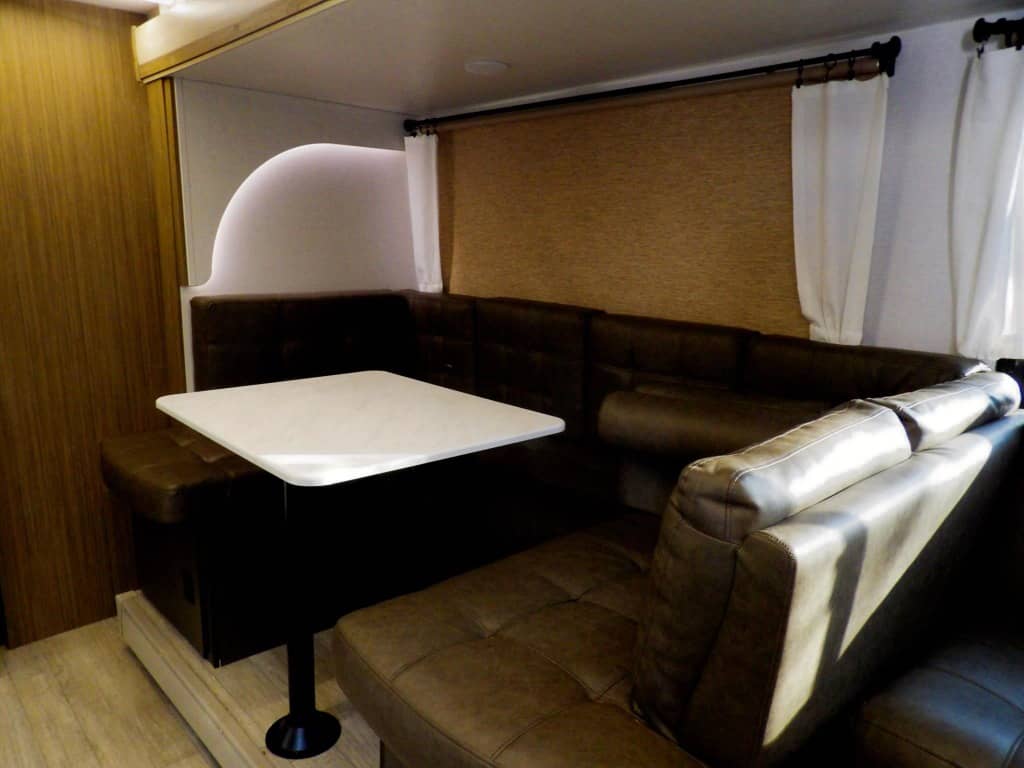 2025 Forest River 2025 Forest River Wildwood X-Lite - thumbnail 8