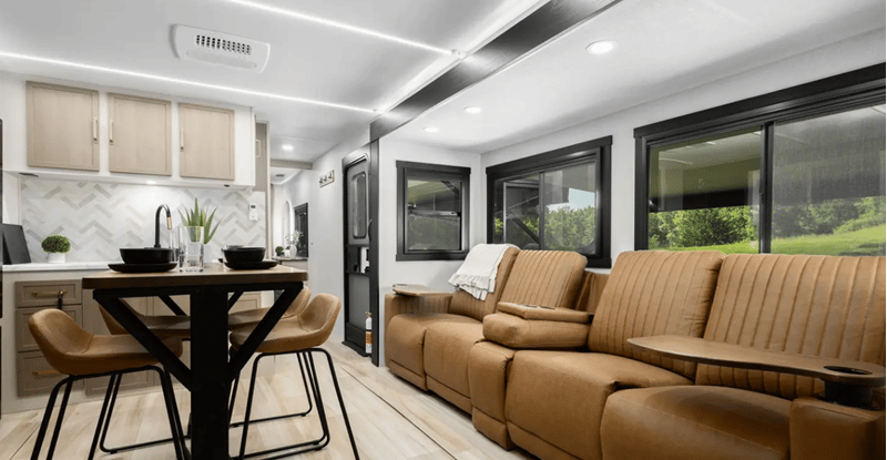 2026 Forest River 2026 Forest River Wildwood Heritage Glen - thumbnail 4