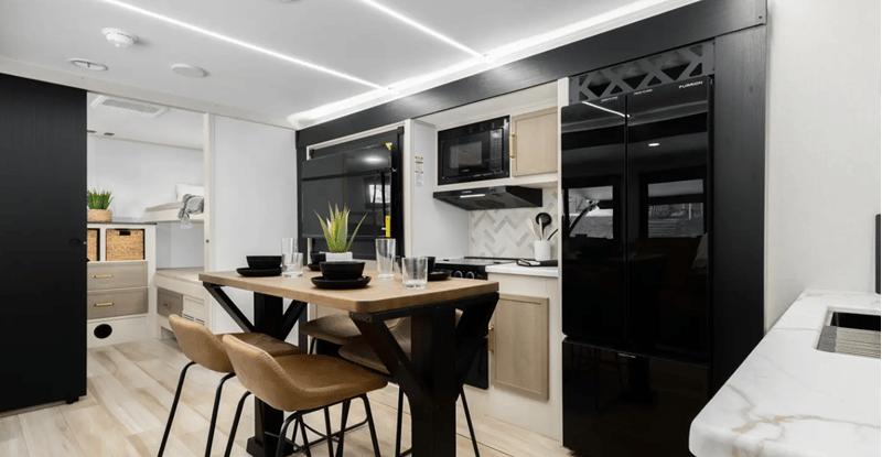 2026 Forest River 2026 Forest River Wildwood Heritage Glen - thumbnail 5