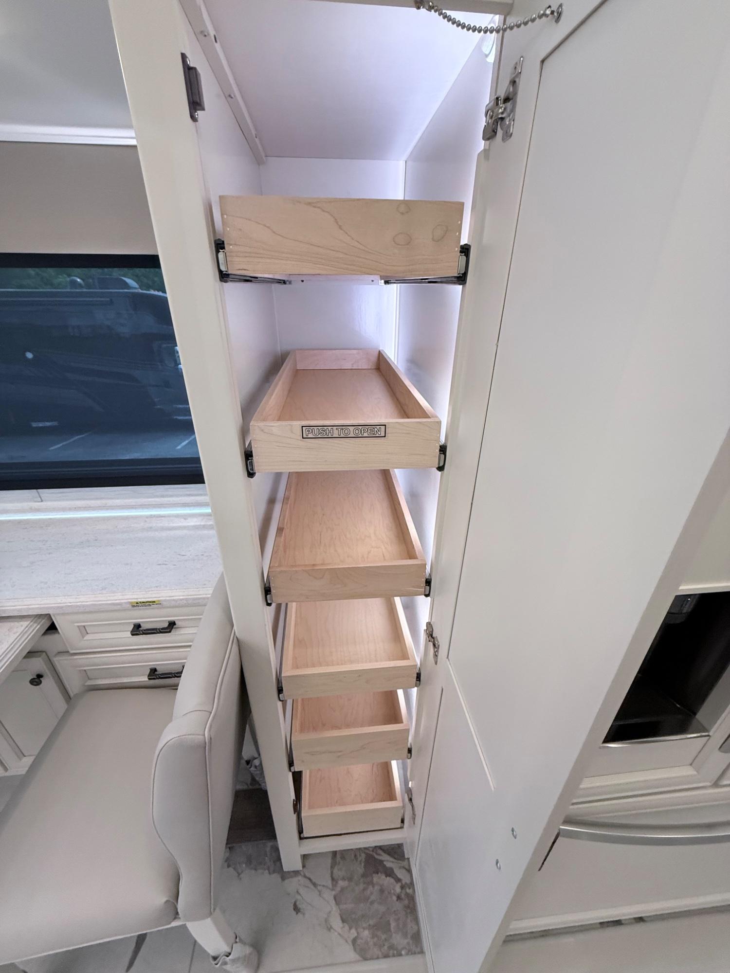 2026 TIFFIN MOTORHOMES 2026 TIFFIN MOTORHOMES Allegro Bus - thumbnail 22