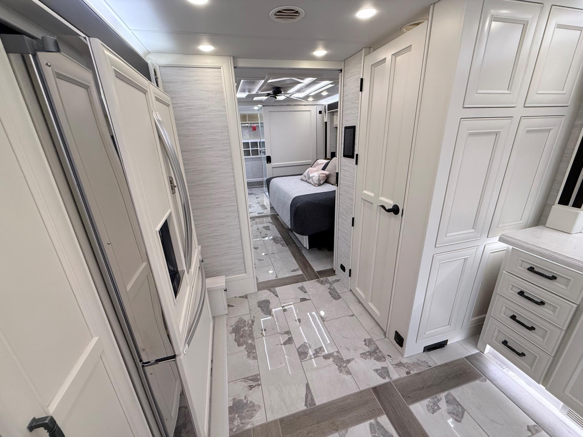 2026 TIFFIN MOTORHOMES 2026 TIFFIN MOTORHOMES Allegro Bus - thumbnail 30