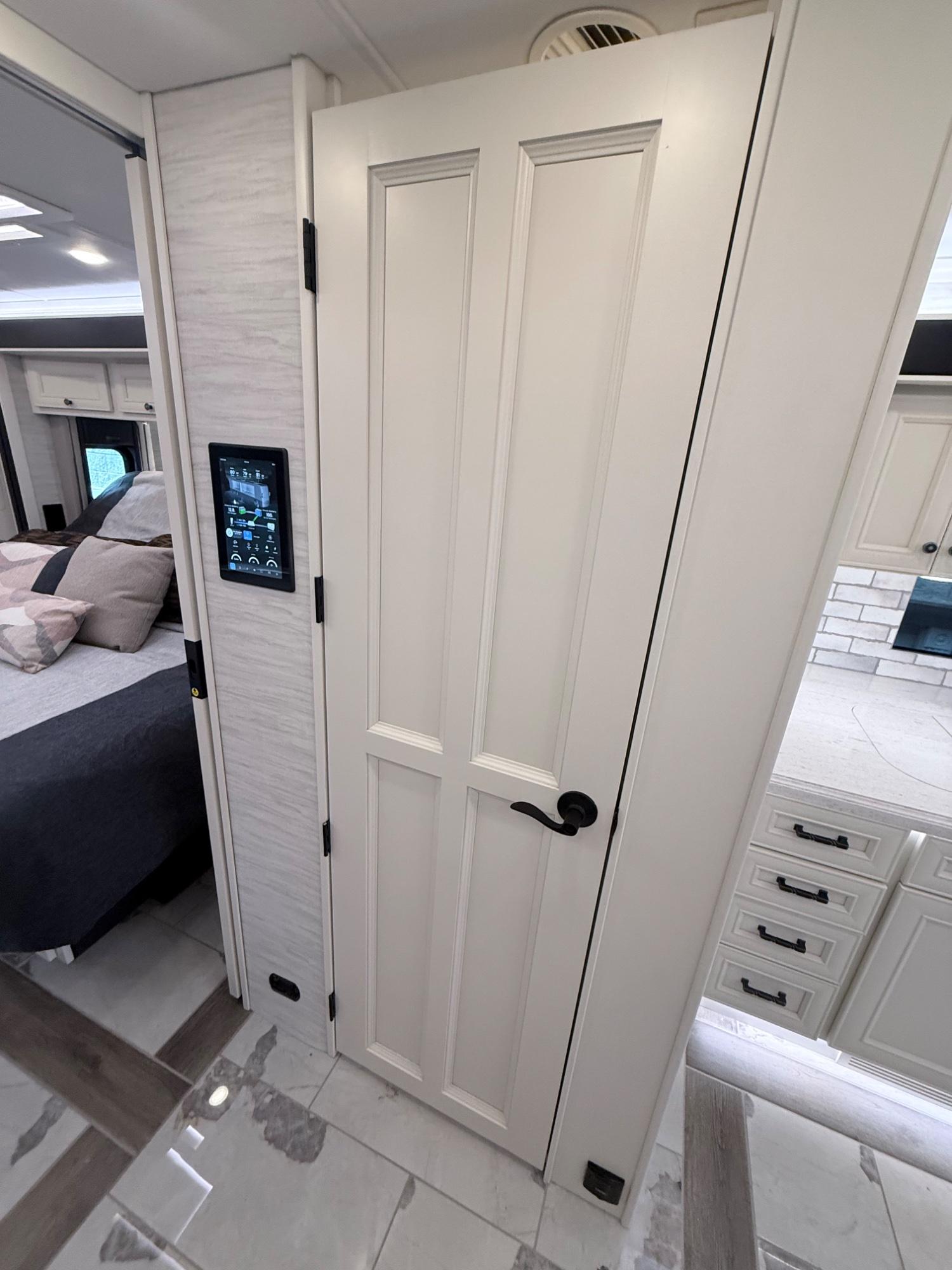 2026 TIFFIN MOTORHOMES 2026 TIFFIN MOTORHOMES Allegro Bus - thumbnail 31